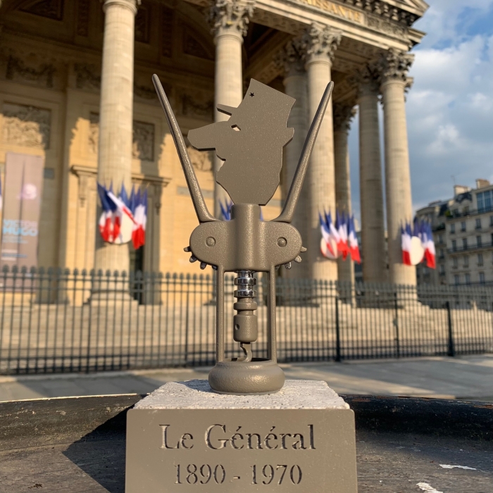 Le Général By Stilic Force So French