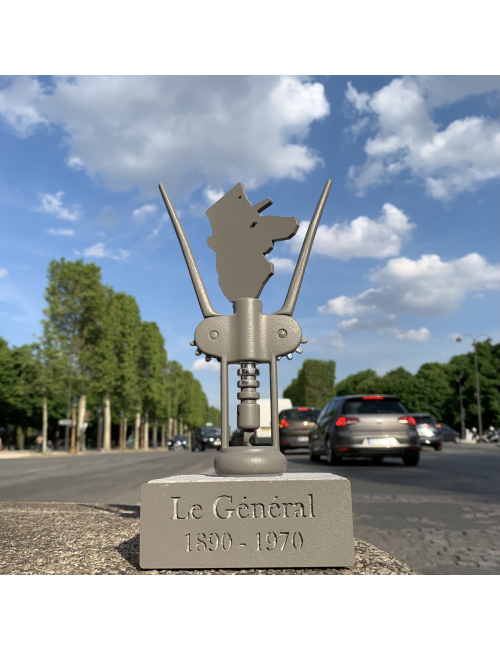 Le Général By Stilic Force So French