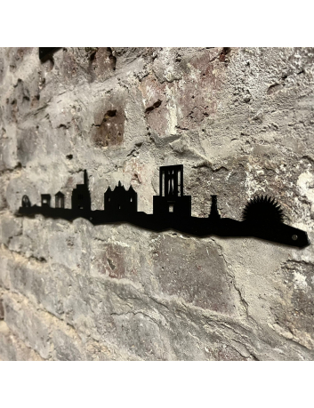 Souvenir de Montrouge  : la skyline sur de la brique