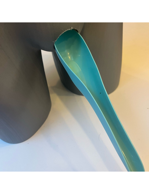 La Marinette - Les femmes font pipi debout