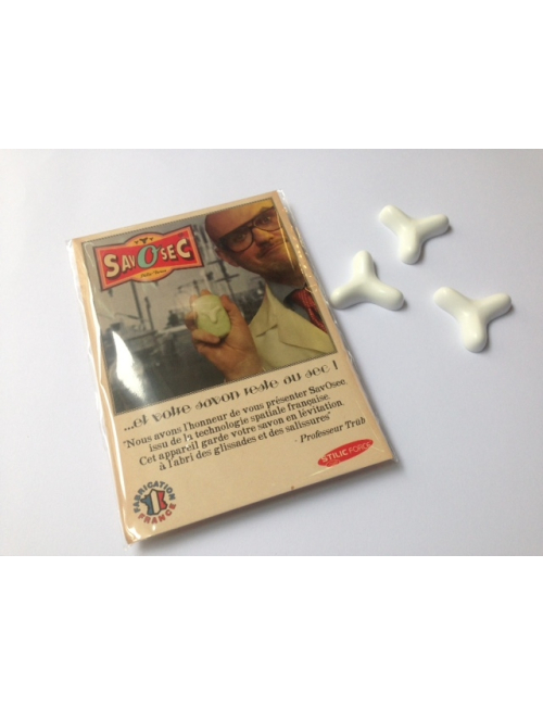 Adieu les soucis d'évier avec SavOsec, le trépied qui garde votre savon au sec